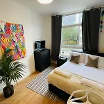 Stylish 1-Bedroom Flat In Prime Central London Notting Hill